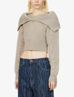 Jacquemus La Maille Risoul Cropped Wool Jumper -Whistlkes Style R03888313 BEIGE ALT02