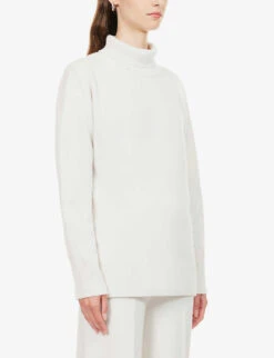 Joseph Turtleneck Relaxed-fit Wool-knit Jumper -Whistlkes Style R03996064 IVORY ALT02