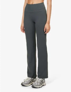 Yoga Flared-leg High-rise Stretch-woven Leggings 9 Yoga Flared-leg High-rise Stretch-woven Leggings -Whistlkes Style R04153491 CHARCOAL ALT02