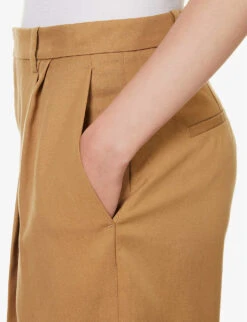 Vince Pleated Straight-leg High-rise Woven Trousers -Whistlkes Style R04154657 AMBERWAVE ALT04