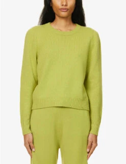 Essentials Scoop-neck Cashmere Jumper -Whistlkes Style R04155859 PUNCH ALT02