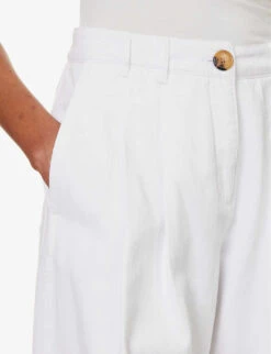 ME AND EM Pleated Patch-pocket Wide-leg Mid-rise Jeans -Whistlkes Style R04165494 WHITE ALT04