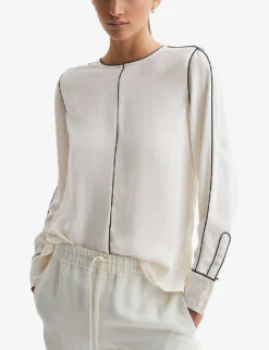 Reiss Estella Contrast-tip Long-sleeve Stretch-woven Blouse -Whistlkes Style R04169209 CREAM ALT02