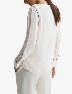 Reiss Estella Contrast-tip Long-sleeve Stretch-woven Blouse -Whistlkes Style R04169209 CREAM ALT03