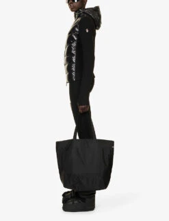 Quilted-panel Brand-appliqué Regular-fit Fleece Cardigan 8 Quilted-panel Brand-appliqué Regular-fit Fleece Cardigan -Whistlkes Style R04185588 BLACK ALT01